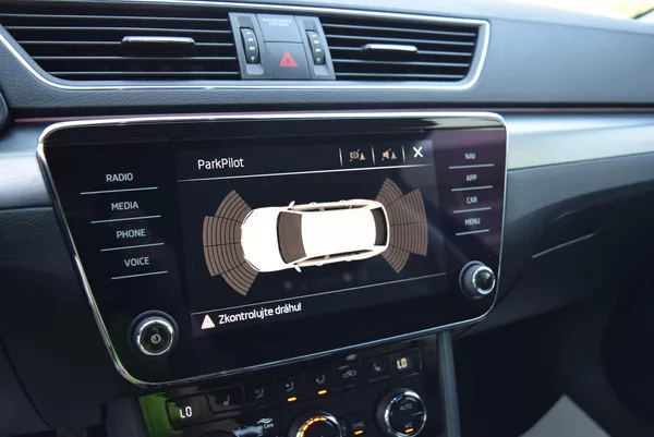 Škoda Superb 1.5TSI 110kw DSG STYLE PLUS - foto 27