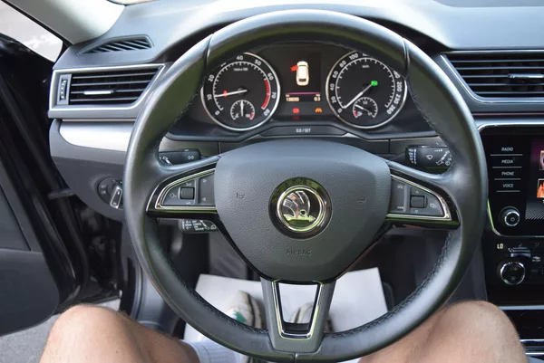 Škoda Superb 1.5TSI 110kw DSG STYLE PLUS - foto 28