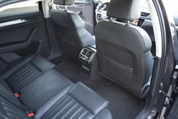 Škoda Superb 1.5TSI 110kw DSG STYLE PLUS - foto 39