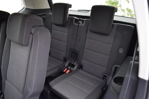 Volkswagen Touran 1.4TSI 110kw 7MÍST CLBMT APP - foto 16