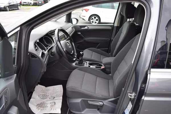 Volkswagen Touran 1.4TSI 110kw 7MÍST CLBMT APP - foto 21