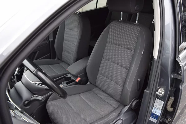 Volkswagen Touran 1.4TSI 110kw 7MÍST CLBMT APP - foto 22
