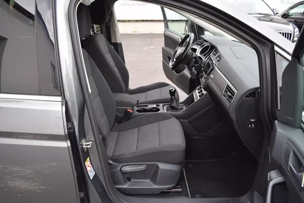 Volkswagen Touran 1.4TSI 110kw 7MÍST CLBMT APP - foto 33
