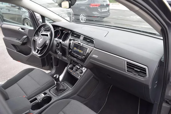 Volkswagen Touran 1.4TSI 110kw 7MÍST CLBMT APP - foto 34