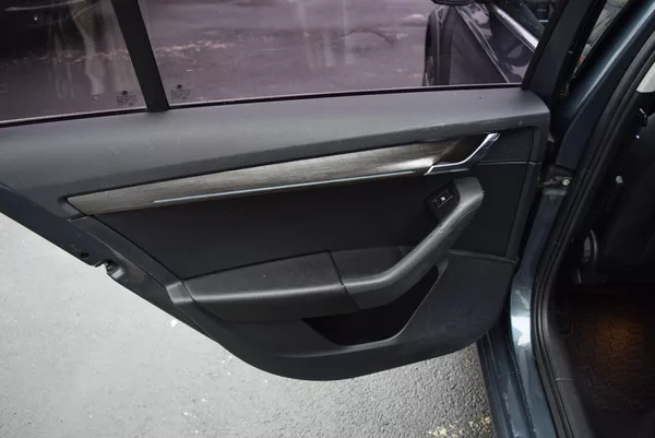 Škoda Octavia 2.0TDI 135kw SCOUT DSG 4x4 TAŽ - foto 12