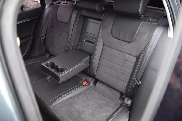 Škoda Octavia 2.0TDI 135kw SCOUT DSG 4x4 TAŽ - foto 14