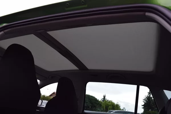 Škoda Rapid 1.2TSI 81kw ED. DRIVE XEN PANO - foto 15