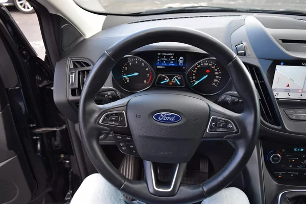 Ford Kuga 1.5 EcoBoost 110kw TITANIUM - foto 26