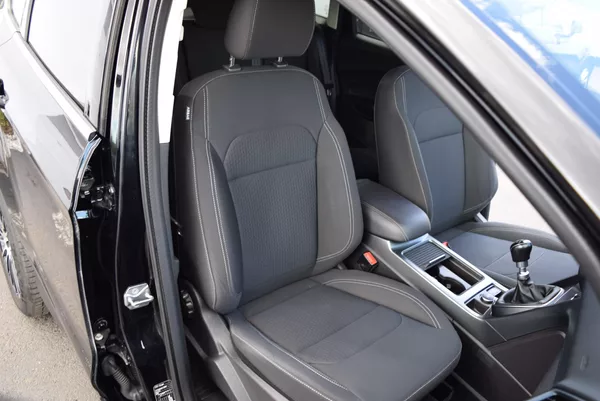 Ford Kuga 1.5 EcoBoost 110kw TITANIUM - foto 34