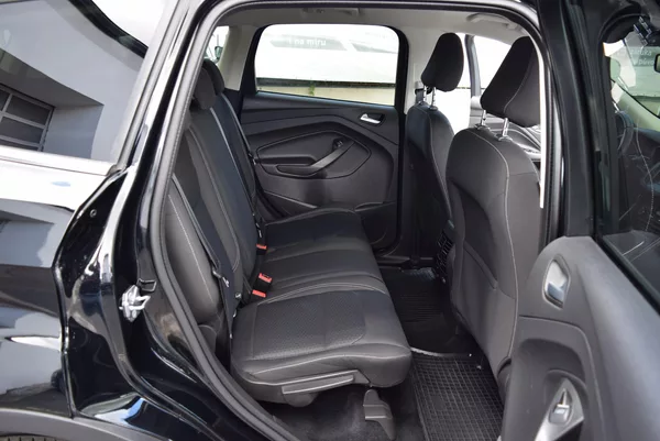 Ford Kuga 1.5 EcoBoost 110kw TITANIUM - foto 36
