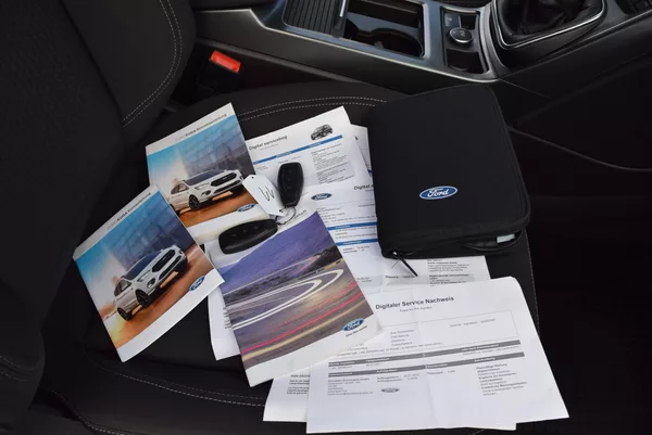 Ford Kuga 1.5 EcoBoost 110kw TITANIUM - foto 45