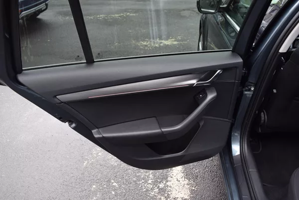 Škoda Octavia 1.5TSI 110kw STYLE TAŽNÉ SMART - foto 13