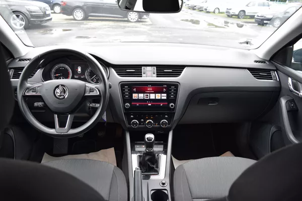 Škoda Octavia 1.5TSI 110kw STYLE TAŽNÉ SMART - foto 19