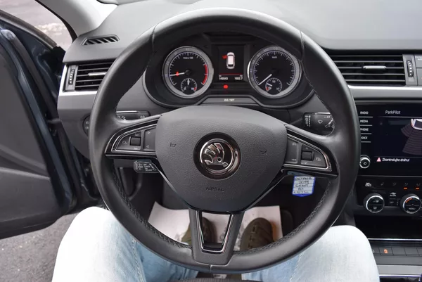 Škoda Octavia 1.5TSI 110kw STYLE TAŽNÉ SMART - foto 28