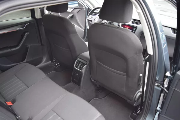 Škoda Octavia 1.5TSI 110kw STYLE TAŽNÉ SMART - foto 42