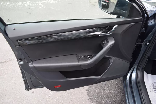 Škoda Octavia 1.5TSI 110kw AMBITION NAVI TAŽ - foto 19