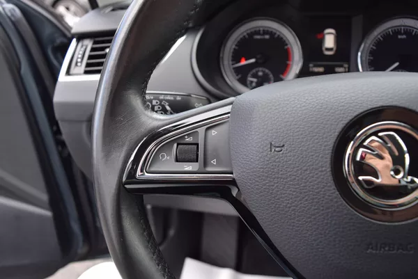 Škoda Octavia 1.5TSI 110kw AMBITION NAVI TAŽ - foto 30