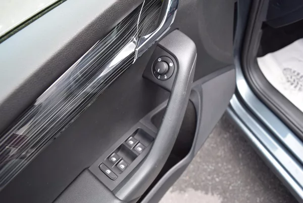 Škoda Octavia 1.5TSI 110kw AMBITION NAVI TAŽ - foto 33