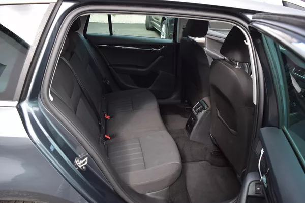 Škoda Octavia 1.5TSI 110kw AMBITION NAVI TAŽ - foto 39
