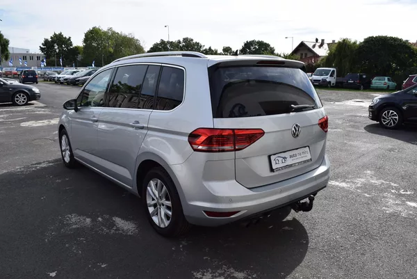 Volkswagen Touran 1.4TSI 110kw HIGHLINE 7M TAŽN - foto 12