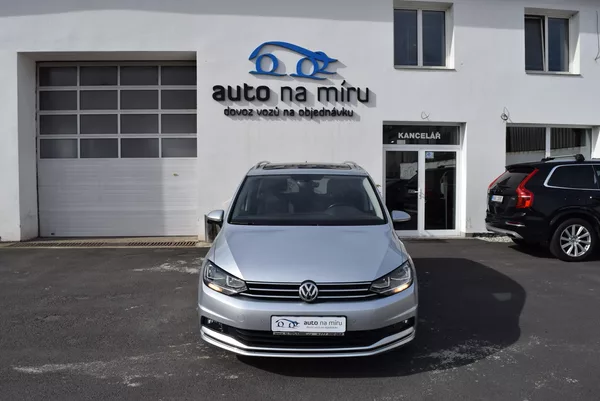 Volkswagen Touran 1.4TSI 110kw HIGHLINE 7M TAŽN - foto 3