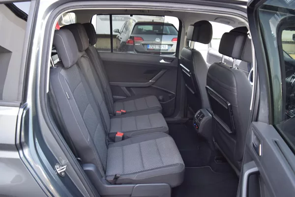 Volkswagen Touran 1.4TSI 110kw CLBMT NAVI TAŽNÉ - foto 38