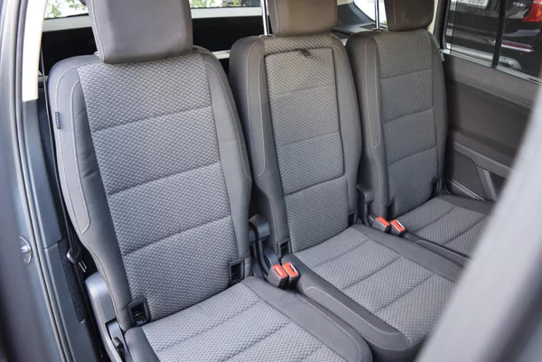 Volkswagen Touran 1.4TSI 110kw CLBMT NAVI TAŽNÉ - foto 40
