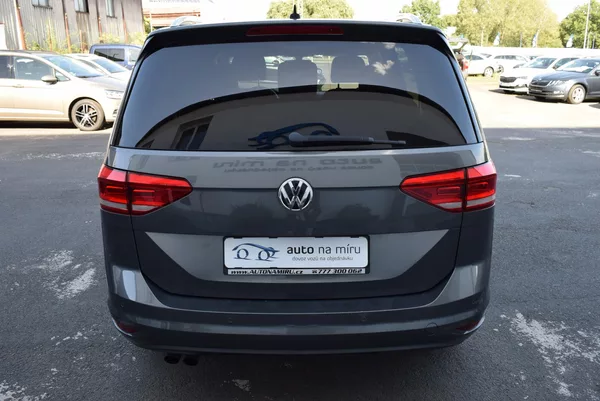 Volkswagen Touran 1.4TSI 110kw CLBMT NAVI TAŽNÉ - foto 8