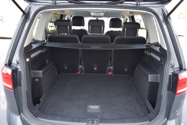Volkswagen Touran 1.4TSI 110kw CLBMT NAVI TAŽNÉ - foto 9