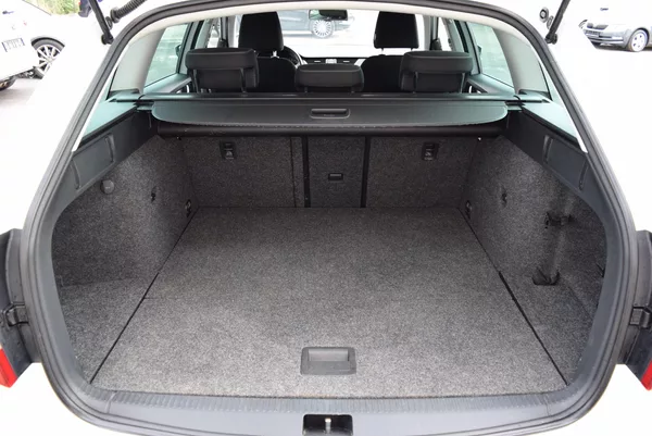 Škoda Octavia 1.4TSI 110kw ED. JOY TAŽN NAVI - foto 10