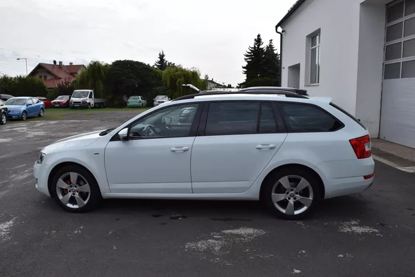 Škoda Octavia 1.4TSI 110kw ED. JOY TAŽN NAVI - foto 12