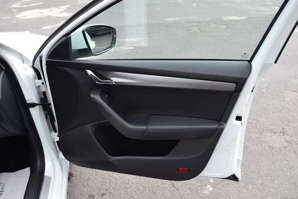 Škoda Octavia 1.4TSI 110kw ED. JOY TAŽN NAVI - foto 35