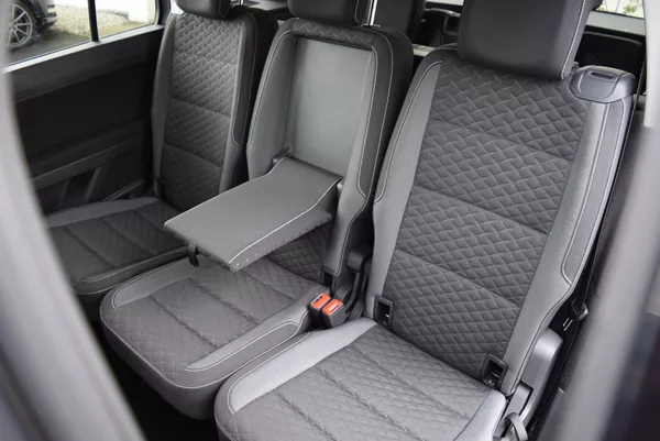 Volkswagen Touran 1.4TSI 110kw CLBMT JOIN 7MÍST - foto 15