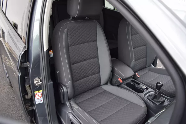 Volkswagen Touran 1.4TSI 110kw CLBMT JOIN 7MÍST - foto 38