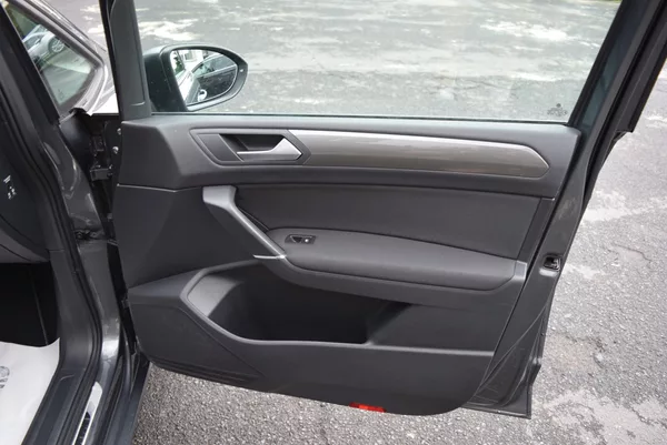 Volkswagen Touran 1.4TSI 110kw CLBMT JOIN 7MÍST - foto 39