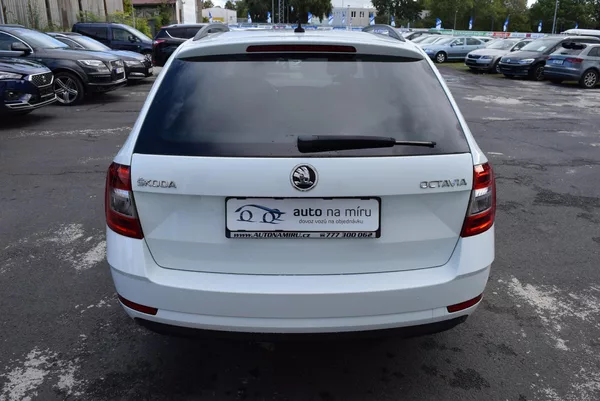Škoda Octavia 1.5TSI 110kw CLEVER TAŽN NAVI - foto 10