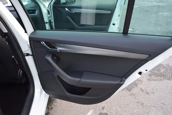 Škoda Octavia 1.5TSI 110kw CLEVER TAŽN NAVI - foto 44