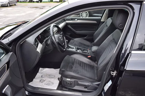 Volkswagen Passat 1.4TSI 110kw DSG HIGHLINE NAVI - foto 19
