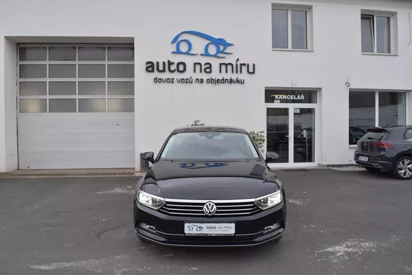 Volkswagen Passat 1.4TSI 110kw DSG HIGHLINE NAVI - foto 3