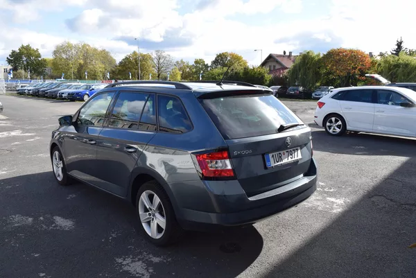 Škoda Fabia 1.2TSI 81kw DSG JOY NAVI APP - foto 10