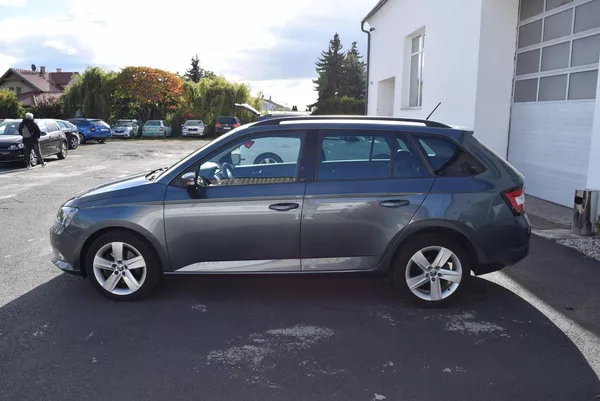 Škoda Fabia 1.2TSI 81kw DSG JOY NAVI APP - foto 11