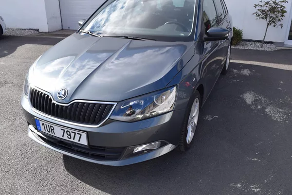 Škoda Fabia 1.2TSI 81kw DSG JOY NAVI APP - foto 2