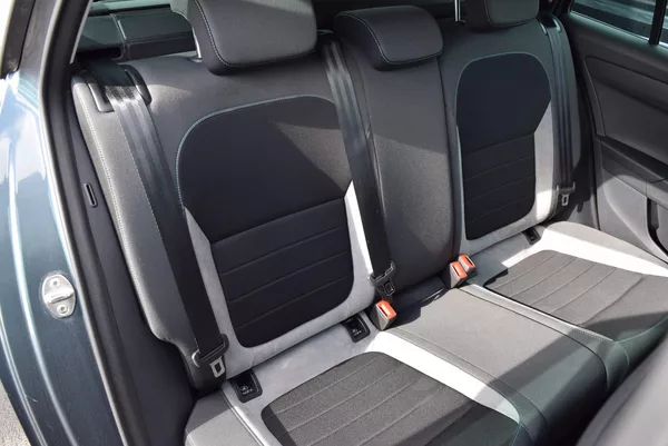 Škoda Fabia 1.2TSI 81kw DSG JOY NAVI APP - foto 38