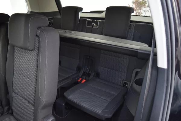 Volkswagen Touran 1.4TSI 110kw CLBMT 7MÍST TAŽN - foto 17