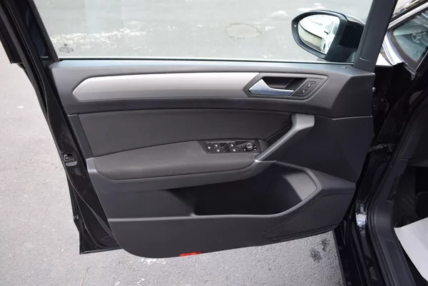 Volkswagen Touran 1.4TSI 110kw CLBMT 7MÍST TAŽN - foto 20