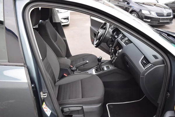 Škoda Octavia 1.5TSI 110kw AMBITION APP TEMP - foto 34