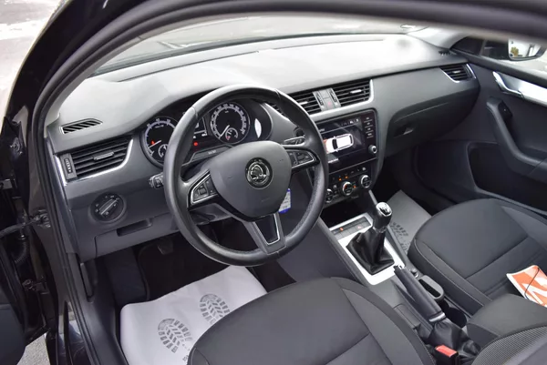 Škoda Octavia 1.4TSI 110kw AMBITION NAVI APP - foto 20