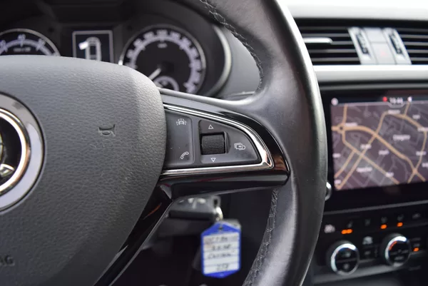 Škoda Octavia 1.4TSI 110kw AMBITION NAVI APP - foto 28