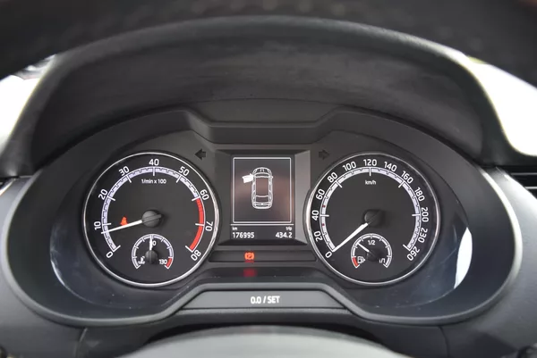 Škoda Octavia 1.4TSI 110kw AMBITION NAVI APP - foto 30