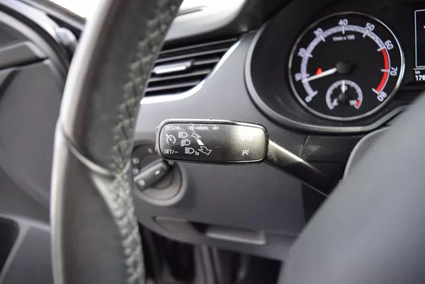 Škoda Octavia 1.4TSI 110kw AMBITION NAVI APP - foto 31